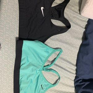Sports bra